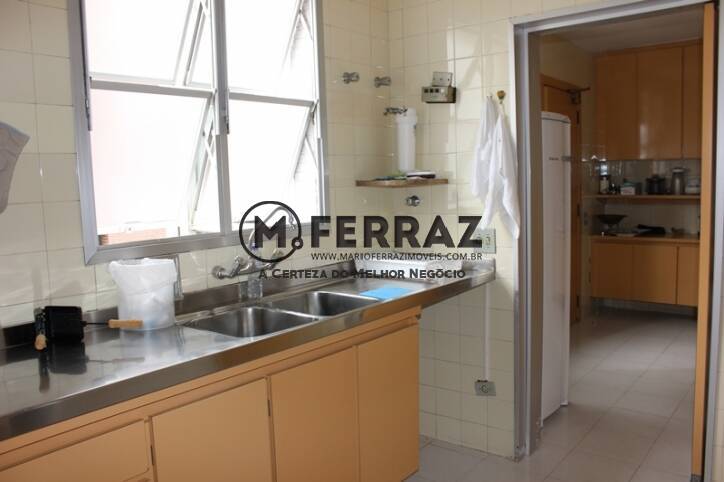 Apartamento à venda com 3 quartos, 235m² - Foto 11